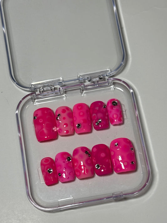 Hot pink pop